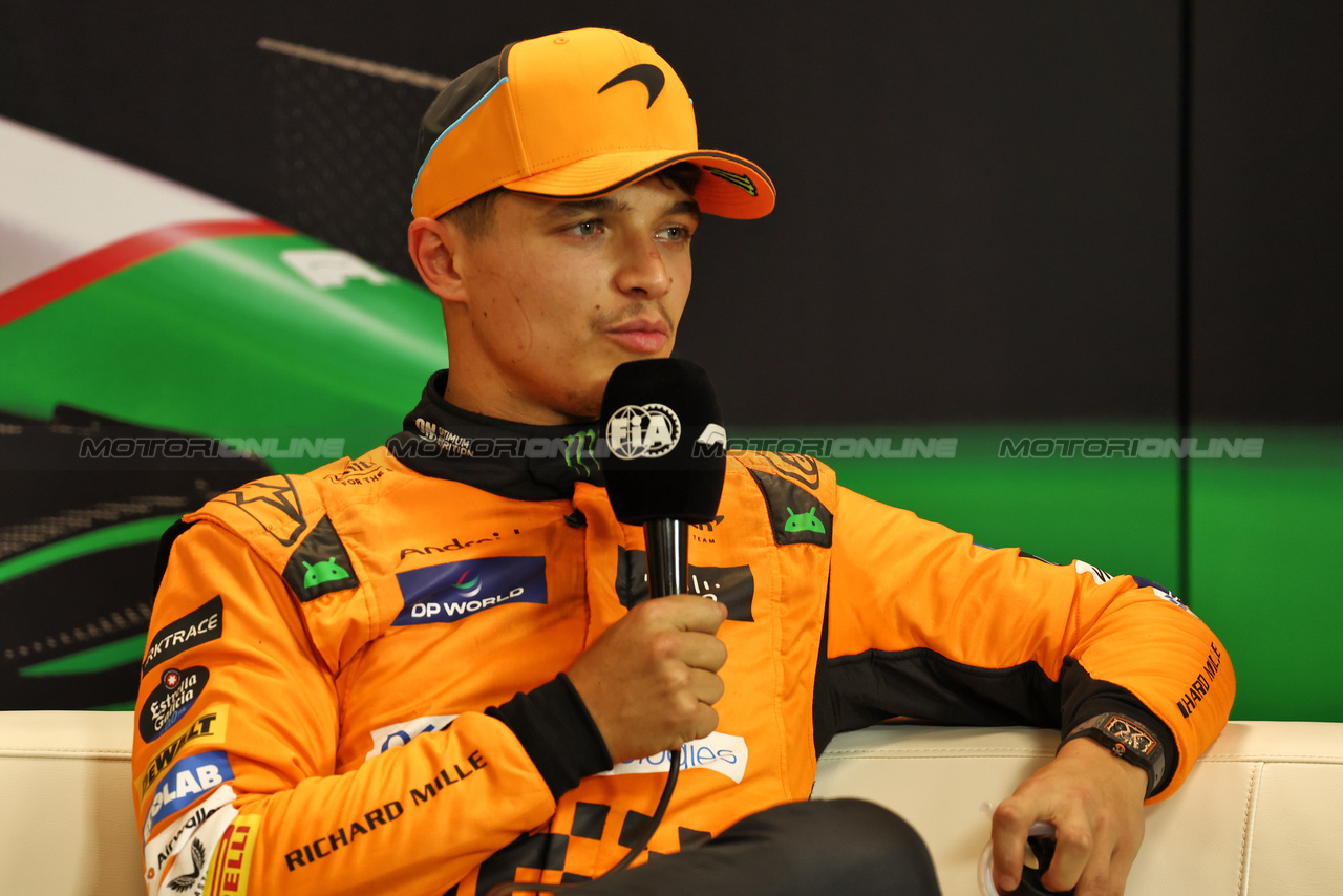 GP IMOLA, Lando Norris (GBR) McLaren, in the post qualifying FIA Press Conference.

18.05.2024. Formula 1 World Championship, Rd 7, Emilia Romagna Grand Prix, Imola, Italy, Qualifiche Day.

 - www.xpbimages.com, EMail: requests@xpbimages.com © Copyright: Staley / XPB Images