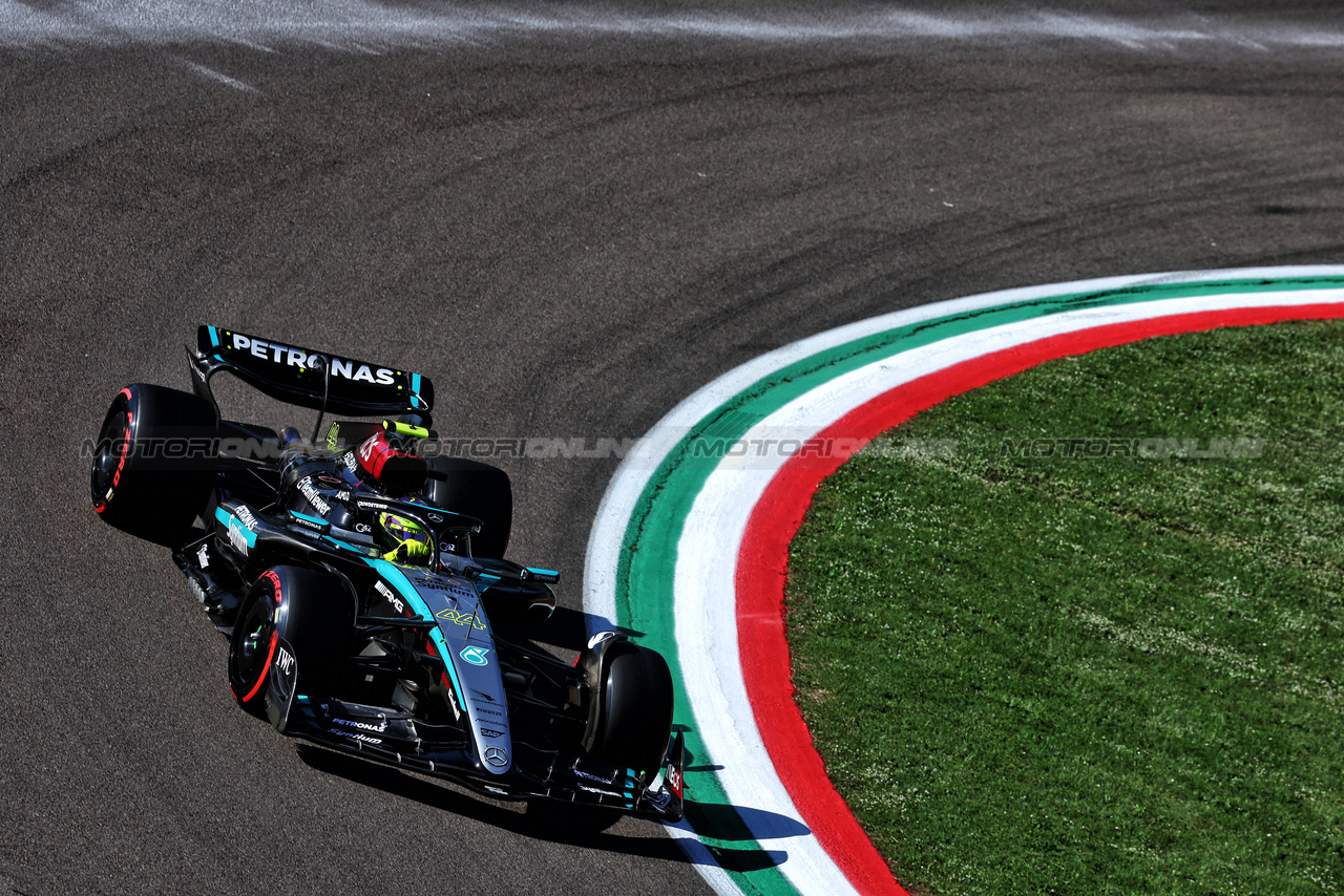 GP IMOLA, Lewis Hamilton (GBR) Mercedes AMG F1 W15.

18.05.2024. Formula 1 World Championship, Rd 7, Emilia Romagna Grand Prix, Imola, Italy, Qualifiche Day.

 - www.xpbimages.com, EMail: requests@xpbimages.com © Copyright: Coates / XPB Images