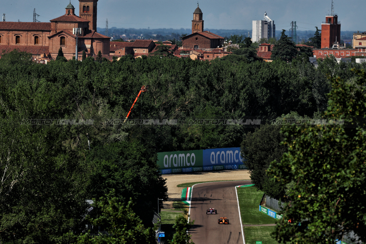 GP IMOLA, Oscar Piastri (AUS) McLaren MCL38.

18.05.2024. Formula 1 World Championship, Rd 7, Emilia Romagna Grand Prix, Imola, Italy, Qualifiche Day.

 - www.xpbimages.com, EMail: requests@xpbimages.com © Copyright: Coates / XPB Images