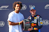 GP IMOLA, Max Verstappen (NLD) Red Bull Racing receives the Pirelli Pole Position Award from Joshua Zirkzee (NLD) Bologna Football Player in qualifying parc ferme.
18.05.2024. Formula 1 World Championship, Rd 7, Emilia Romagna Grand Prix, Imola, Italy, Qualifiche Day.
- www.xpbimages.com, EMail: requests@xpbimages.com © Copyright: Batchelor / XPB Images
