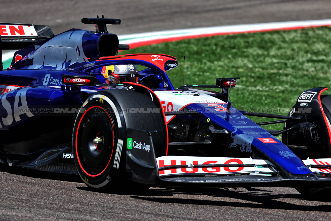 GP IMOLA, Daniel Ricciardo (AUS) RB VCARB 01.

17.05.2024. Formula 1 World Championship, Rd 7, Emilia Romagna Grand Prix, Imola, Italy, Practice Day.

 - www.xpbimages.com, EMail: requests@xpbimages.com © Copyright: Coates / XPB Images