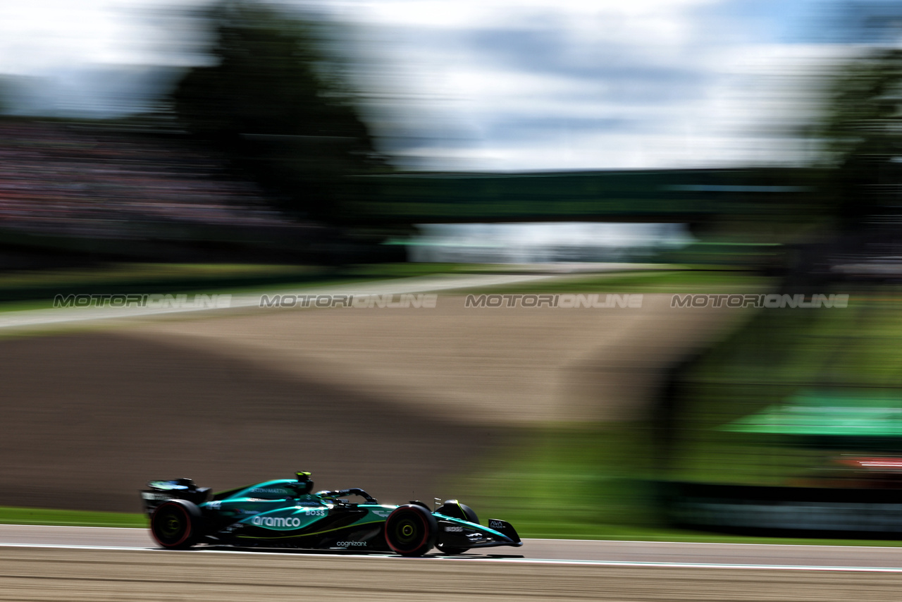 GP IMOLA, Fernando Alonso (ESP) Aston Martin F1 Team AMR24.

17.05.2024. Formula 1 World Championship, Rd 7, Emilia Romagna Grand Prix, Imola, Italy, Practice Day.

- www.xpbimages.com, EMail: requests@xpbimages.com © Copyright: Charniaux / XPB Images