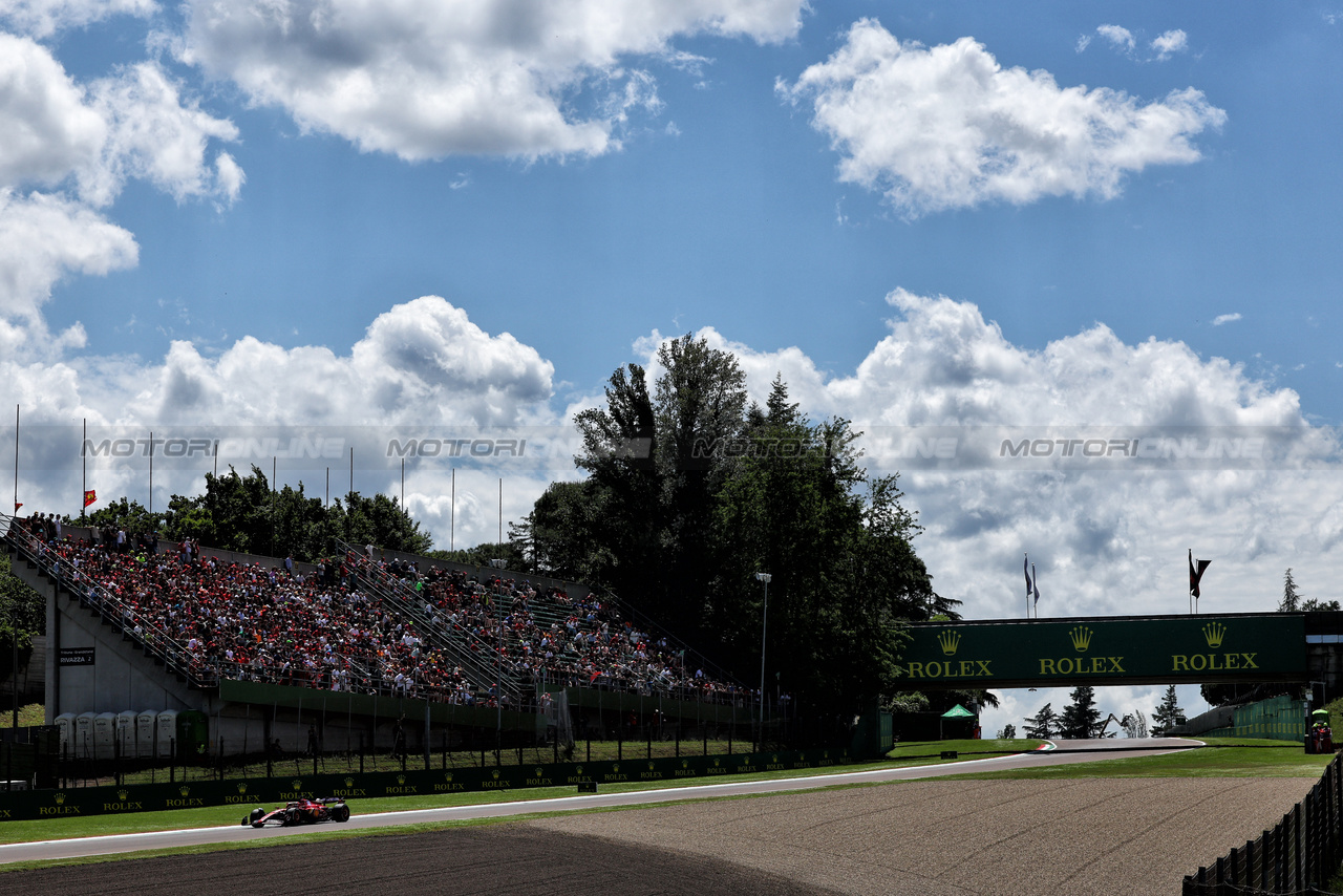 GP IMOLA, Charles Leclerc (MON) Ferrari SF-24.

17.05.2024. Formula 1 World Championship, Rd 7, Emilia Romagna Grand Prix, Imola, Italy, Practice Day.

- www.xpbimages.com, EMail: requests@xpbimages.com © Copyright: Charniaux / XPB Images