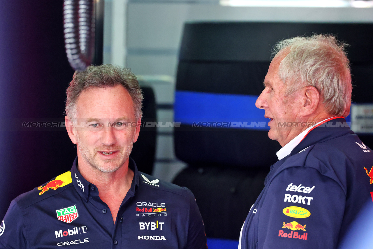 GP IMOLA, (L to R): Christian Horner (GBR) Red Bull Racing Team Principal with Dr Helmut Marko (AUT) Red Bull Motorsport Consultant.

17.05.2024. Formula 1 World Championship, Rd 7, Emilia Romagna Grand Prix, Imola, Italy, Practice Day.

- www.xpbimages.com, EMail: requests@xpbimages.com © Copyright: Batchelor / XPB Images