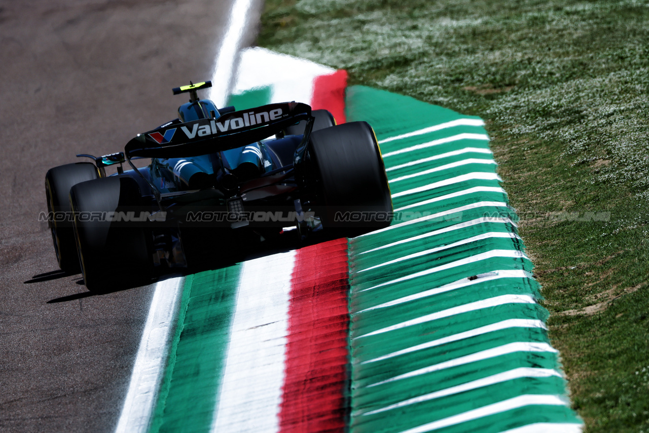 GP IMOLA, Fernando Alonso (ESP) Aston Martin F1 Team AMR24.

17.05.2024. Formula 1 World Championship, Rd 7, Emilia Romagna Grand Prix, Imola, Italy, Practice Day.

 - www.xpbimages.com, EMail: requests@xpbimages.com © Copyright: Coates / XPB Images