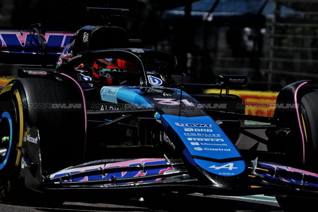 GP IMOLA, Esteban Ocon (FRA) Alpine F1 Team A524.

17.05.2024. Formula 1 World Championship, Rd 7, Emilia Romagna Grand Prix, Imola, Italy, Practice Day.

 - www.xpbimages.com, EMail: requests@xpbimages.com © Copyright: Staley / XPB Images