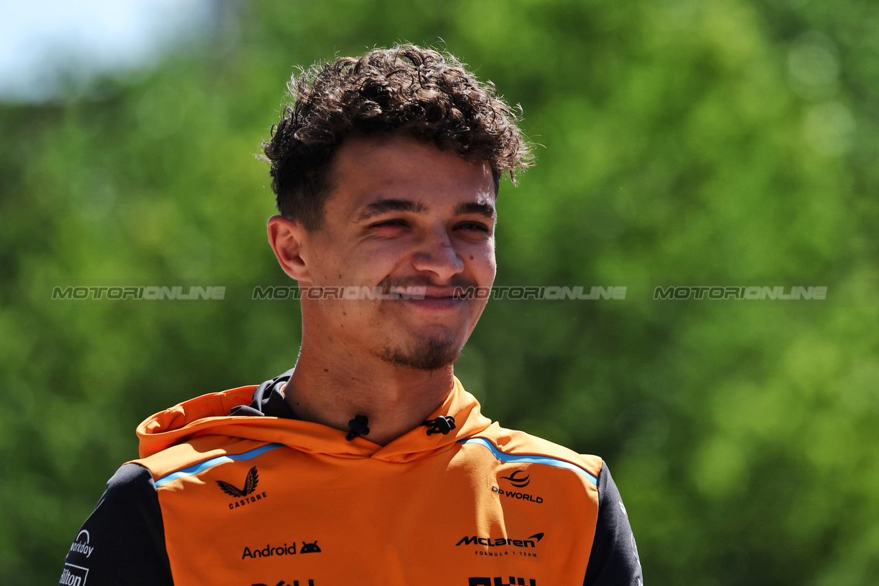 GP IMOLA, Lando Norris (GBR) McLaren;.

17.05.2024. Formula 1 World Championship, Rd 7, Emilia Romagna Grand Prix, Imola, Italy, Practice Day.

 - www.xpbimages.com, EMail: requests@xpbimages.com © Copyright: Staley / XPB Images