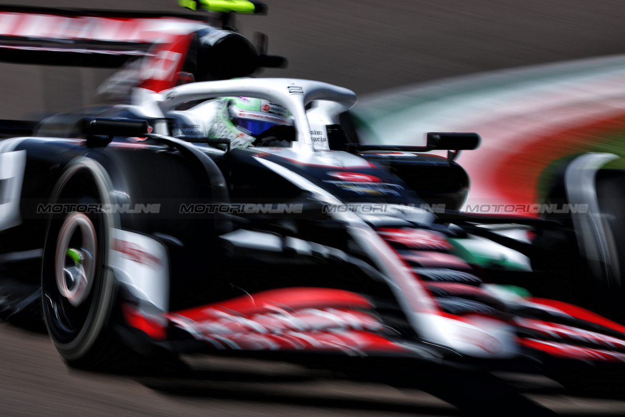 GP IMOLA, Nico Hulkenberg (GER) Haas VF-24.

17.05.2024. Formula 1 World Championship, Rd 7, Emilia Romagna Grand Prix, Imola, Italy, Practice Day.

 - www.xpbimages.com, EMail: requests@xpbimages.com © Copyright: Coates / XPB Images