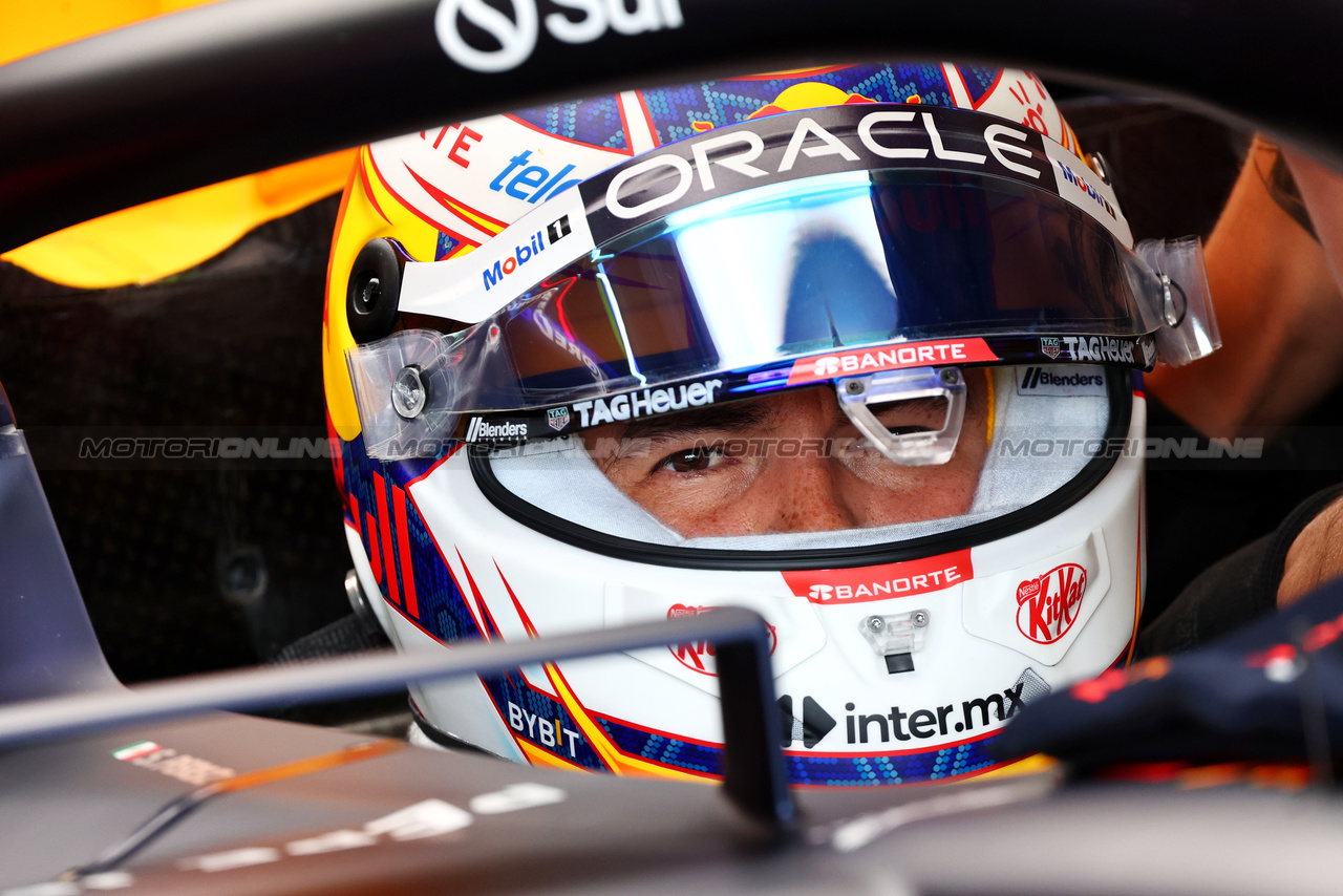 GP IMOLA, Sergio Perez (MEX) Red Bull Racing RB20.

17.05.2024. Formula 1 World Championship, Rd 7, Emilia Romagna Grand Prix, Imola, Italy, Practice Day.

- www.xpbimages.com, EMail: requests@xpbimages.com © Copyright: Batchelor / XPB Images