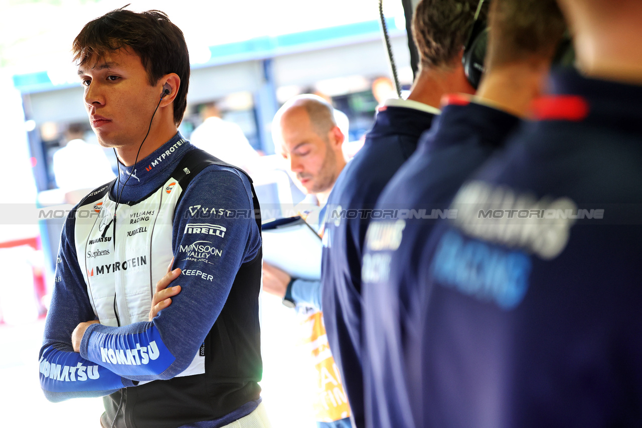 GP IMOLA, Alexander Albon (THA) Williams Racing.

17.05.2024. Formula 1 World Championship, Rd 7, Emilia Romagna Grand Prix, Imola, Italy, Practice Day.

- www.xpbimages.com, EMail: requests@xpbimages.com © Copyright: Batchelor / XPB Images