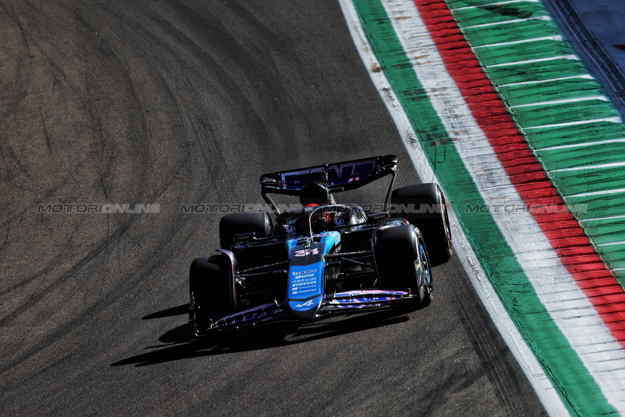 GP IMOLA, Esteban Ocon (FRA) Alpine F1 Team A524.

17.05.2024. Formula 1 World Championship, Rd 7, Emilia Romagna Grand Prix, Imola, Italy, Practice Day.

 - www.xpbimages.com, EMail: requests@xpbimages.com © Copyright: Staley / XPB Images