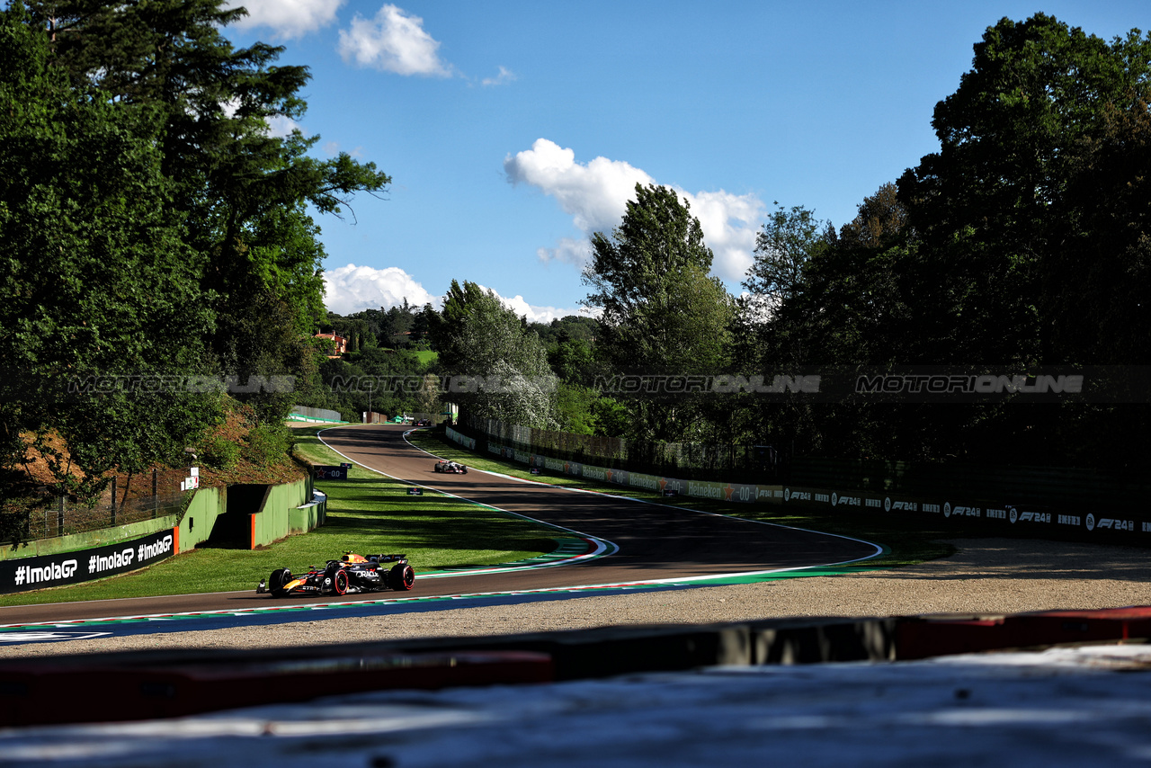 GP IMOLA, Sergio Perez (MEX) Red Bull Racing RB20.

17.05.2024. Formula 1 World Championship, Rd 7, Emilia Romagna Grand Prix, Imola, Italy, Practice Day.

- www.xpbimages.com, EMail: requests@xpbimages.com © Copyright: Charniaux / XPB Images