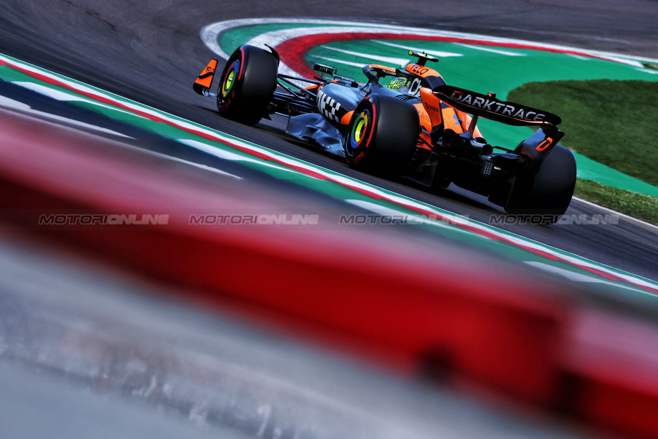 GP IMOLA, Lando Norris (GBR) McLaren MCL38.

17.05.2024. Formula 1 World Championship, Rd 7, Emilia Romagna Grand Prix, Imola, Italy, Practice Day.

- www.xpbimages.com, EMail: requests@xpbimages.com © Copyright: Charniaux / XPB Images