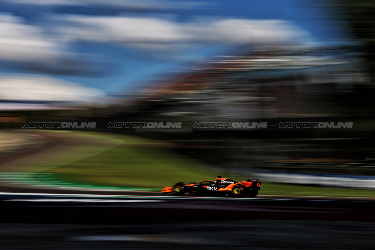 GP IMOLA, Oscar Piastri (AUS) McLaren MCL38.

17.05.2024. Formula 1 World Championship, Rd 7, Emilia Romagna Grand Prix, Imola, Italy, Practice Day.

- www.xpbimages.com, EMail: requests@xpbimages.com © Copyright: Charniaux / XPB Images