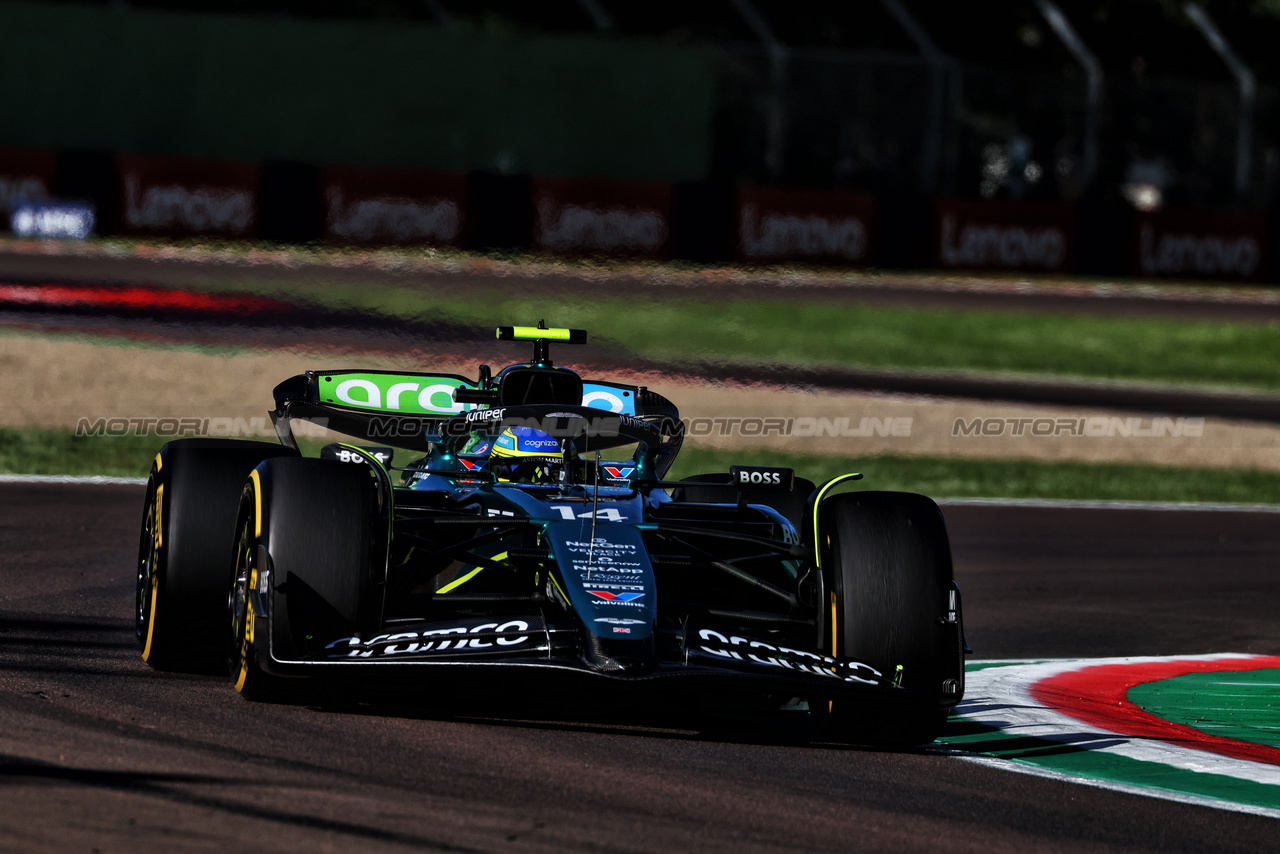 GP IMOLA, Fernando Alonso (ESP) Aston Martin F1 Team AMR24.

17.05.2024. Formula 1 World Championship, Rd 7, Emilia Romagna Grand Prix, Imola, Italy, Practice Day.

 - www.xpbimages.com, EMail: requests@xpbimages.com © Copyright: Coates / XPB Images