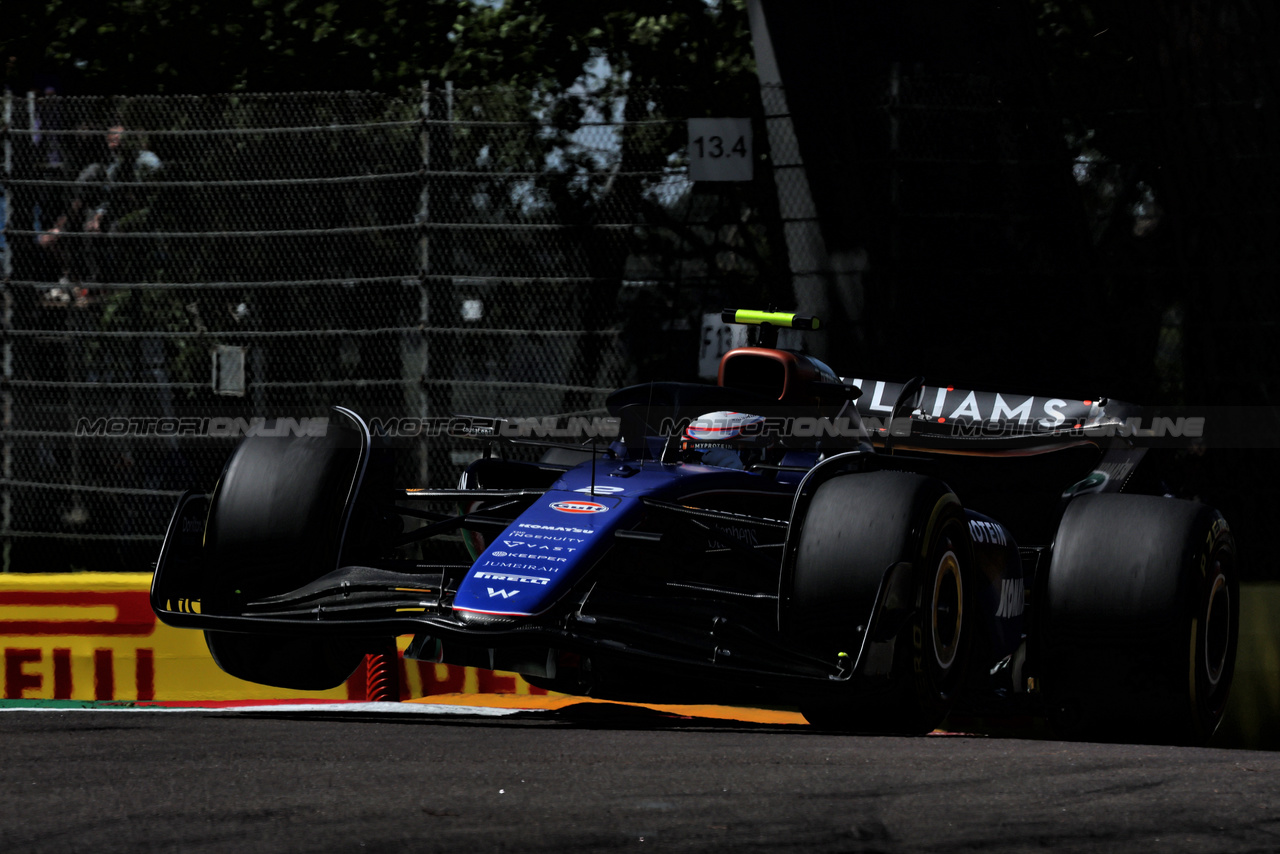 GP IMOLA, Logan Sargeant (USA) Williams Racing FW46.

17.05.2024. Formula 1 World Championship, Rd 7, Emilia Romagna Grand Prix, Imola, Italy, Practice Day.

 - www.xpbimages.com, EMail: requests@xpbimages.com © Copyright: Staley / XPB Images