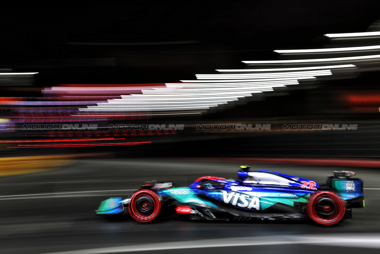 GP LAS VEGAS, Yuki Tsunoda (JPN) RB VCARB 01.

21.11.2024. Formula 1 World Championship, Rd 22, Las Vegas Grand Prix, Las Vegas, Nevada, USA, Practice Day

- www.xpbimages.com, EMail: requests@xpbimages.com © Copyright: Charniaux / XPB Images