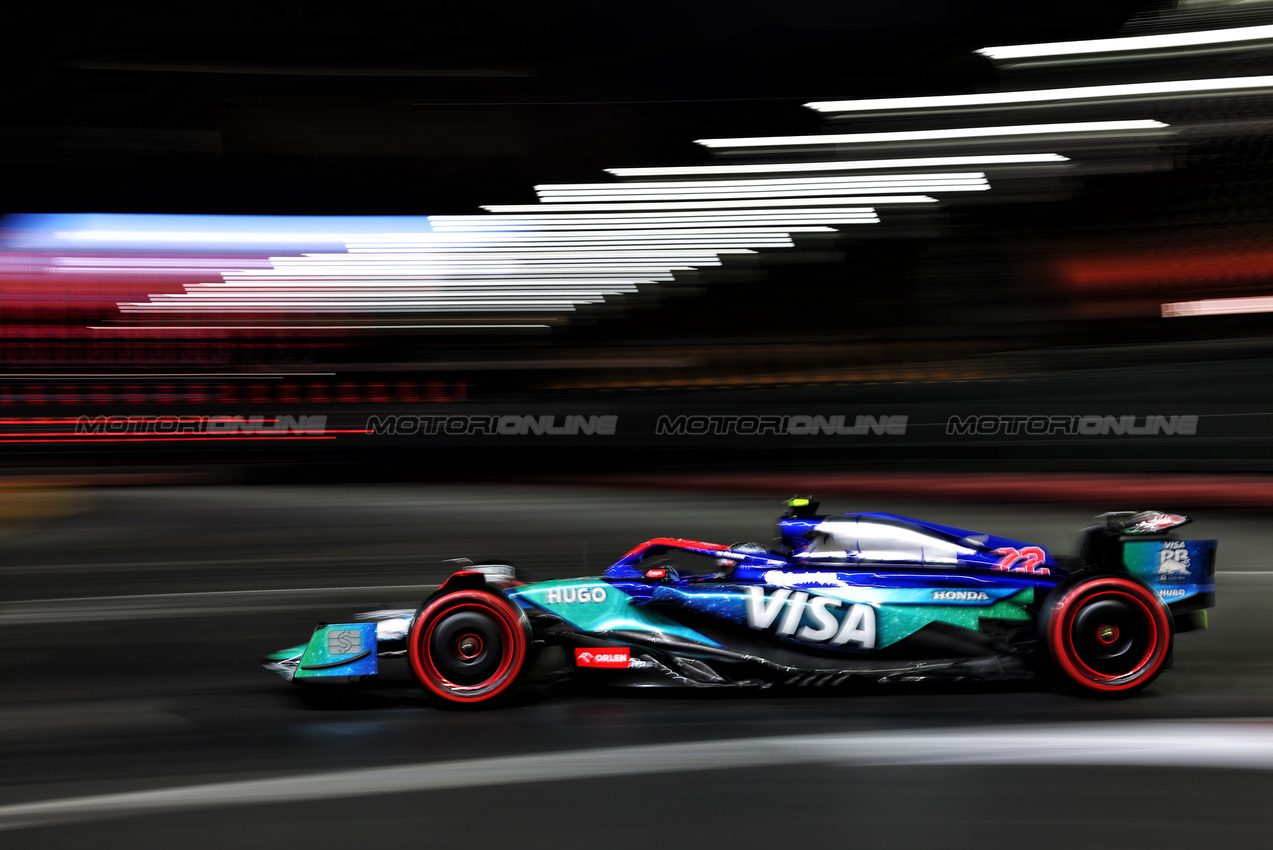 GP LAS VEGAS, Yuki Tsunoda (JPN) RB VCARB 01.

21.11.2024. Formula 1 World Championship, Rd 22, Las Vegas Grand Prix, Las Vegas, Nevada, USA, Practice Day

- www.xpbimages.com, EMail: requests@xpbimages.com © Copyright: Charniaux / XPB Images