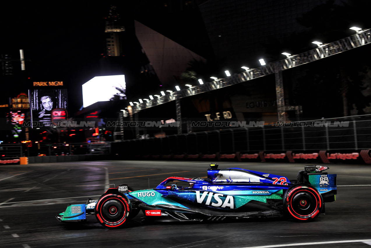 GP LAS VEGAS, Yuki Tsunoda (JPN) RB VCARB 01.

21.11.2024. Formula 1 World Championship, Rd 22, Las Vegas Grand Prix, Las Vegas, Nevada, USA, Practice Day

- www.xpbimages.com, EMail: requests@xpbimages.com © Copyright: Charniaux / XPB Images