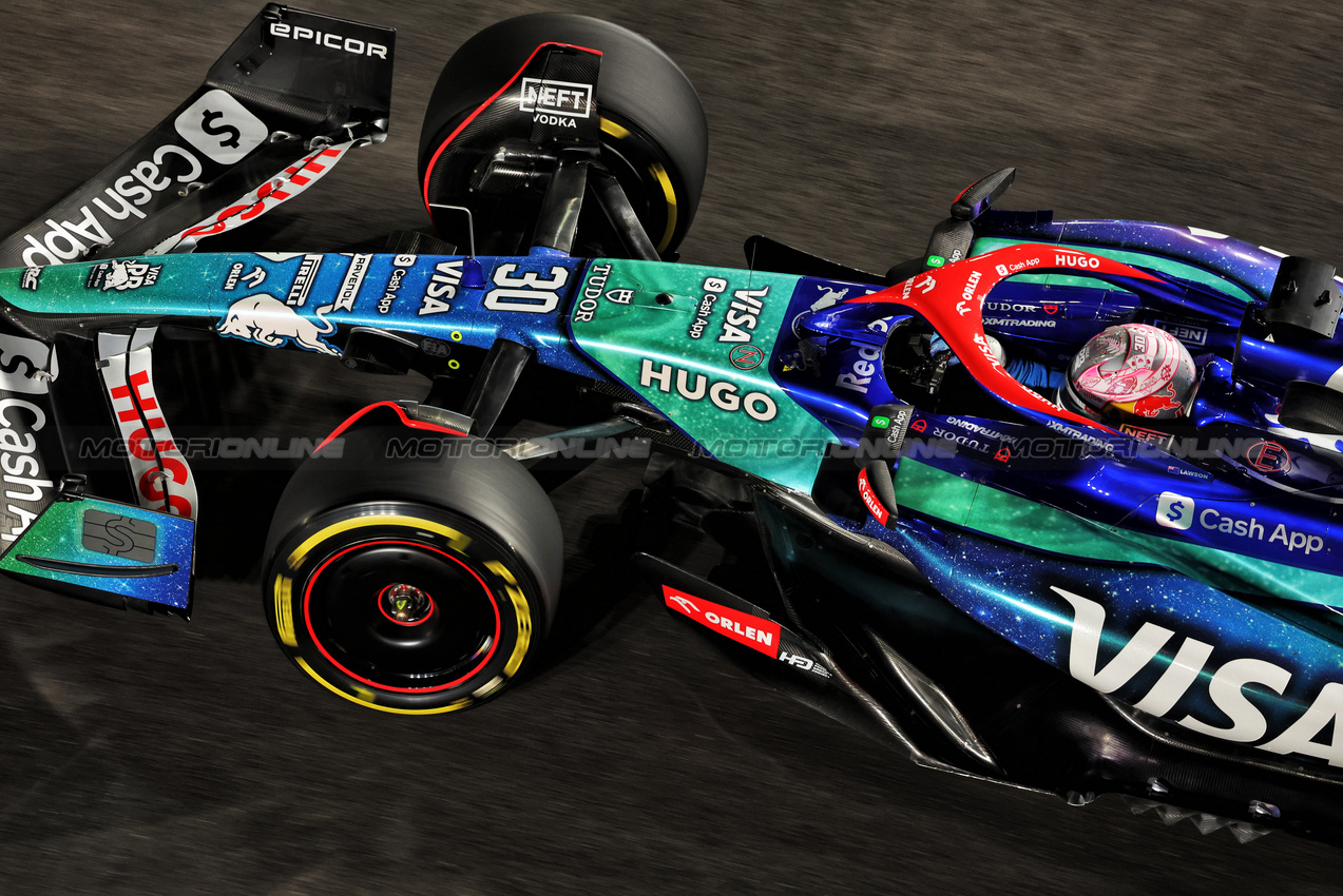 GP LAS VEGAS, Liam Lawson (NZL) RB VCARB 01.

21.11.2024. Formula 1 World Championship, Rd 22, Las Vegas Grand Prix, Las Vegas, Nevada, USA, Practice Day

- www.xpbimages.com, EMail: requests@xpbimages.com © Copyright: Bearne / XPB Images