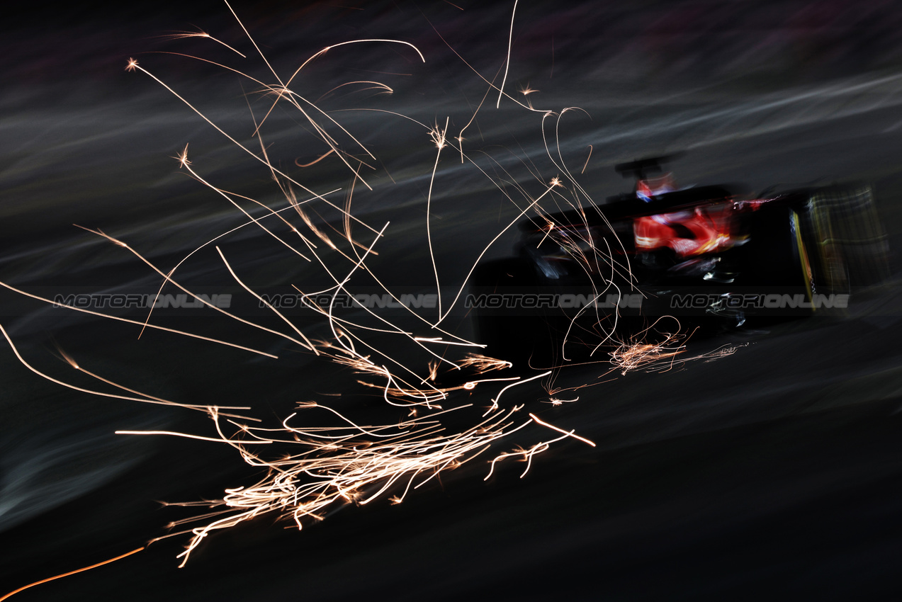 GP LAS VEGAS, Charles Leclerc (MON) Ferrari SF-24.

21.11.2024. Formula 1 World Championship, Rd 22, Las Vegas Grand Prix, Las Vegas, Nevada, USA, Practice Day

- www.xpbimages.com, EMail: requests@xpbimages.com © Copyright: Moy / XPB Images