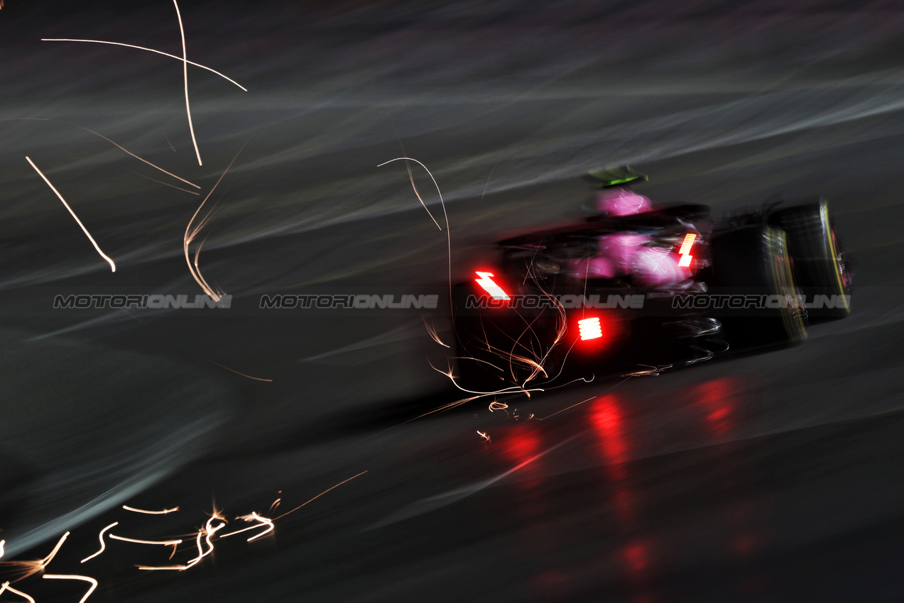 GP LAS VEGAS, Pierre Gasly (FRA) Alpine F1 Team A524.

21.11.2024. Formula 1 World Championship, Rd 22, Las Vegas Grand Prix, Las Vegas, Nevada, USA, Practice Day

- www.xpbimages.com, EMail: requests@xpbimages.com © Copyright: Moy / XPB Images