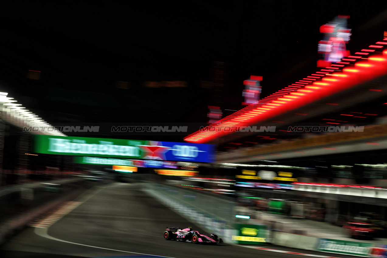 GP LAS VEGAS, Pierre Gasly (FRA) Alpine F1 Team A524.

21.11.2024. Formula 1 World Championship, Rd 22, Las Vegas Grand Prix, Las Vegas, Nevada, USA, Practice Day

 - www.xpbimages.com, EMail: requests@xpbimages.com © Copyright: Coates / XPB Images