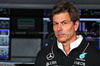 GP LAS VEGAS, Toto Wolff (GER) Mercedes AMG F1 Shareholder e Executive Director.

21.11.2024. Formula 1 World Championship, Rd 22, Las Vegas Grand Prix, Las Vegas, Nevada, USA, Practice Day

- www.xpbimages.com, EMail: requests@xpbimages.com © Copyright: Batchelor / XPB Images