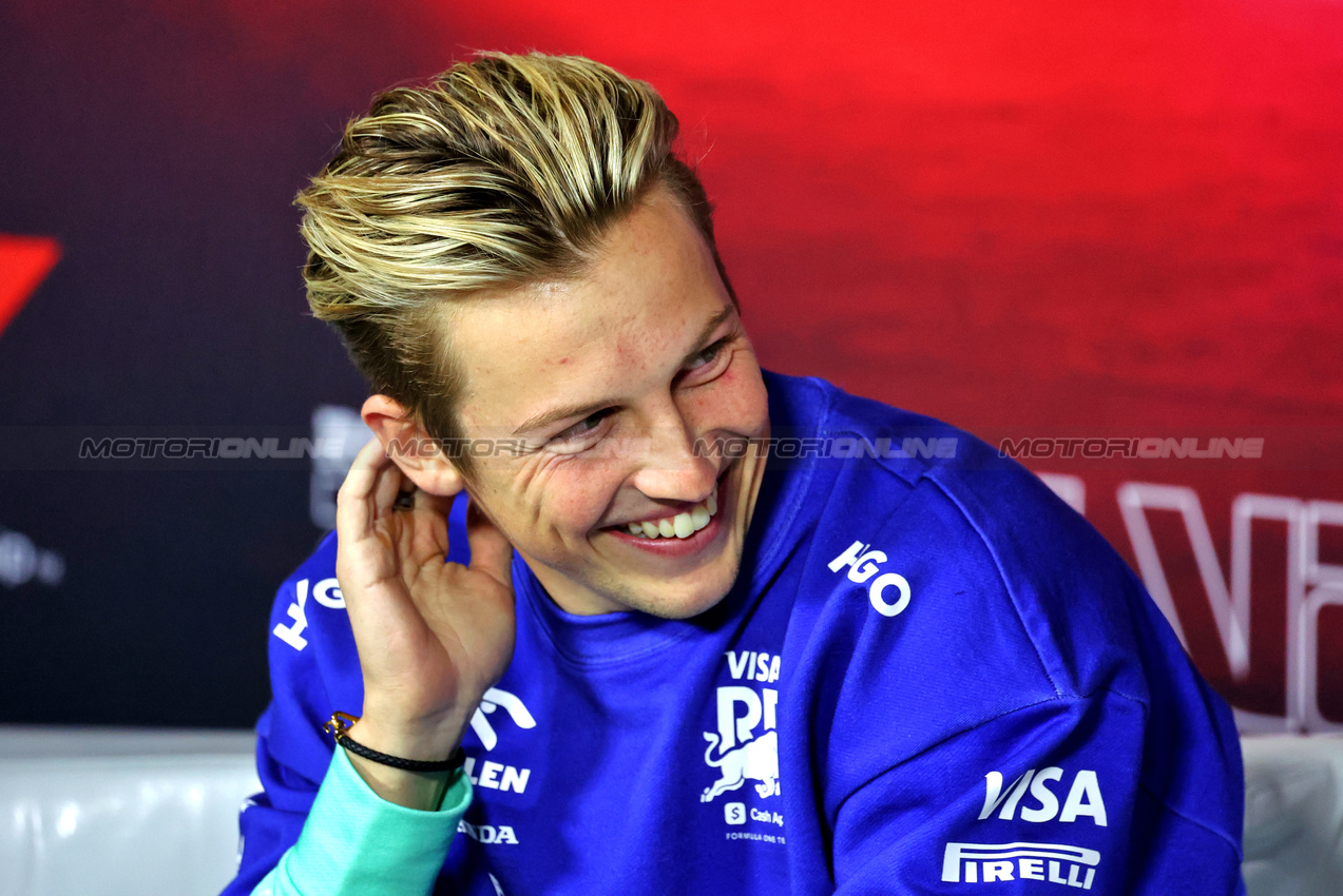 GP LAS VEGAS, Liam Lawson (NZL) RB in the FIA Press Conference.

20.11.2024. Formula 1 World Championship, Rd 22, Las Vegas Grand Prix, Las Vegas, Nevada, USA, Preparation Day.

- www.xpbimages.com, EMail: requests@xpbimages.com © Copyright: Batchelor / XPB Images