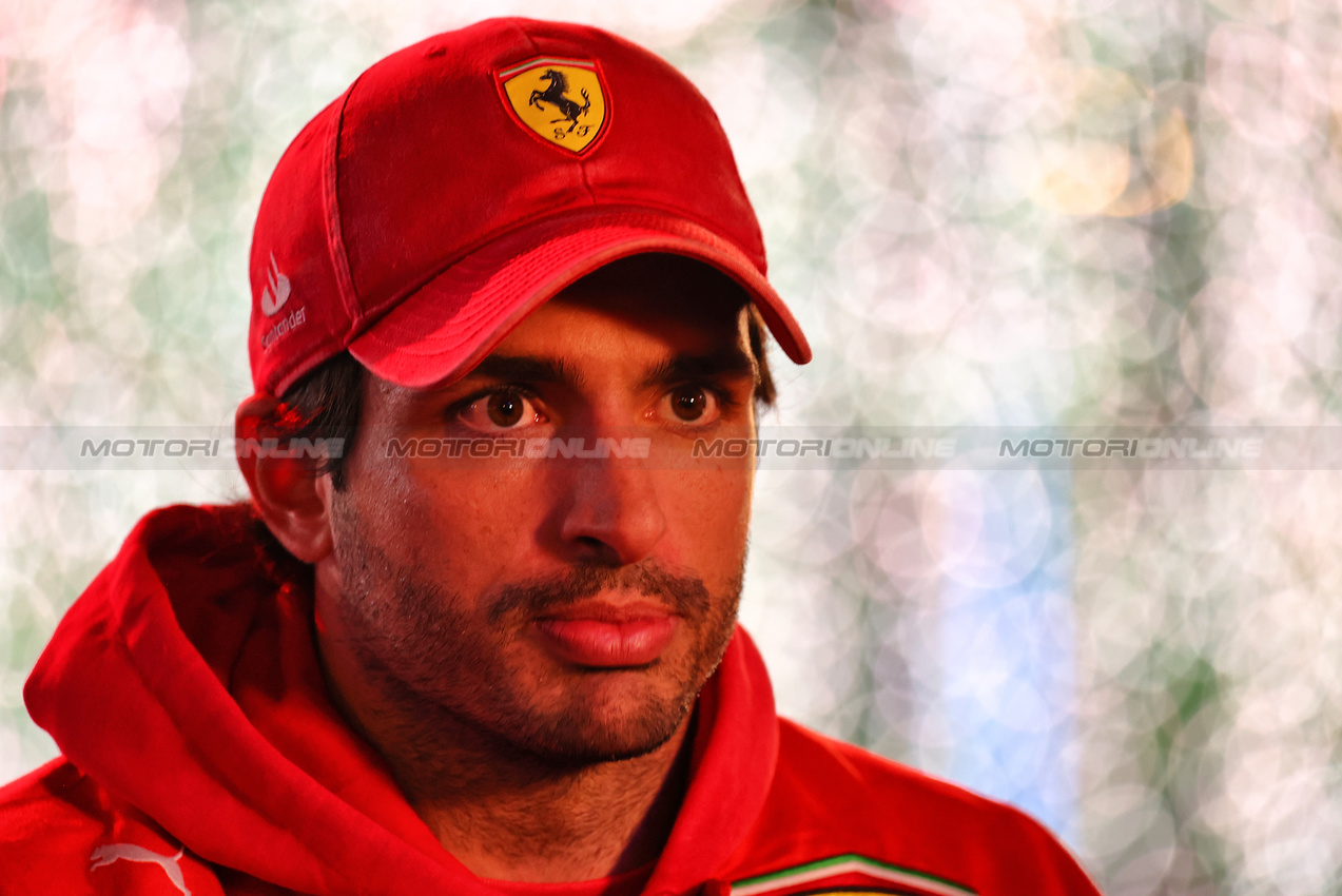 GP LAS VEGAS, Carlos Sainz Jr (ESP) Ferrari.

20.11.2024. Formula 1 World Championship, Rd 22, Las Vegas Grand Prix, Las Vegas, Nevada, USA, Preparation Day.

- www.xpbimages.com, EMail: requests@xpbimages.com © Copyright: Batchelor / XPB Images