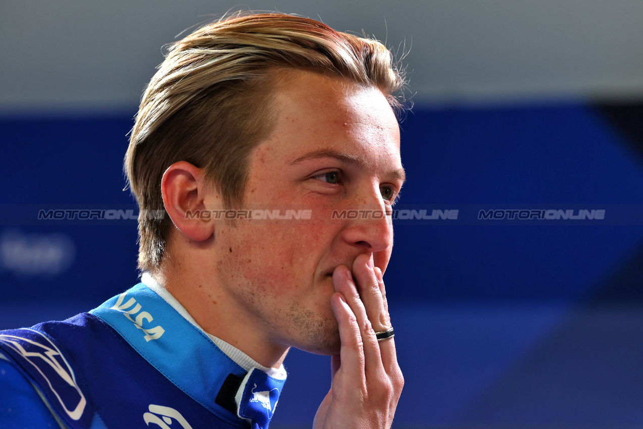 GP LAS VEGAS, Liam Lawson (NZL) RB.

20.11.2024. Formula 1 World Championship, Rd 22, Las Vegas Grand Prix, Las Vegas, Nevada, USA, Preparation Day.

 - www.xpbimages.com, EMail: requests@xpbimages.com © Copyright: Coates / XPB Images