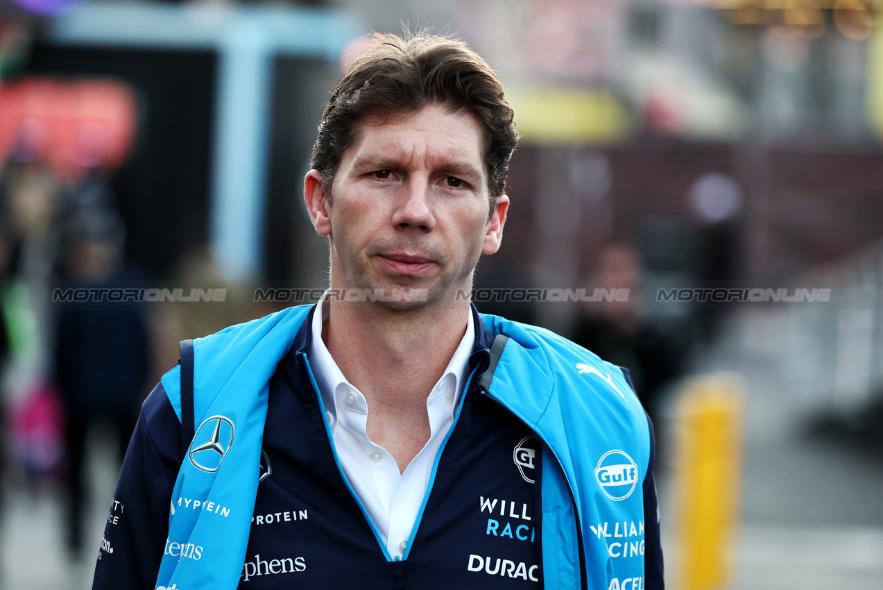 GP LAS VEGAS, James Vowles (GBR) Williams Racing Team Principal.

20.11.2024. Formula 1 World Championship, Rd 22, Las Vegas Grand Prix, Las Vegas, Nevada, USA, Preparation Day.

- www.xpbimages.com, EMail: requests@xpbimages.com © Copyright: Moy / XPB Images