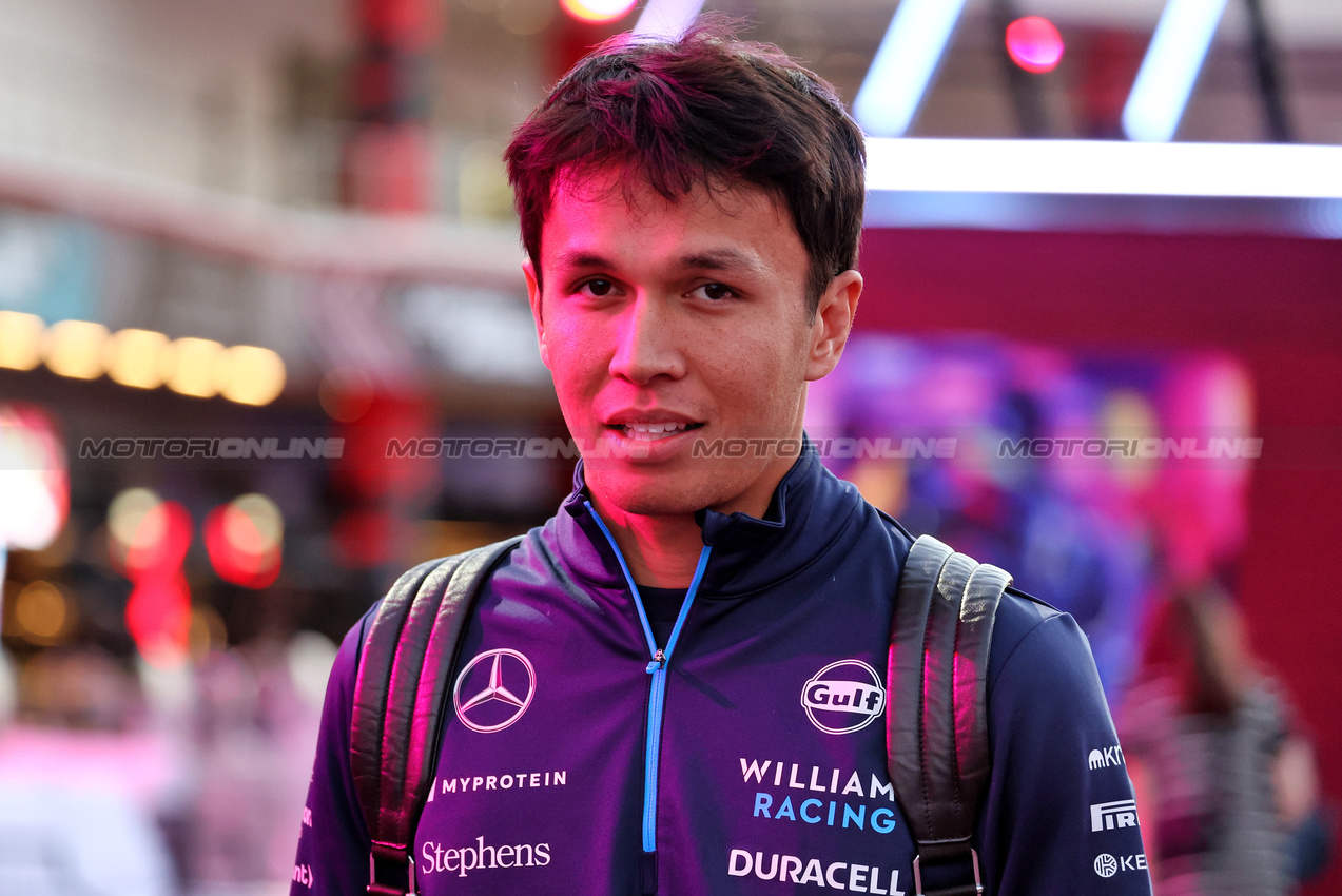GP LAS VEGAS, Alexander Albon (THA) Williams Racing.

20.11.2024. Formula 1 World Championship, Rd 22, Las Vegas Grand Prix, Las Vegas, Nevada, USA, Preparation Day.

- www.xpbimages.com, EMail: requests@xpbimages.com © Copyright: Moy / XPB Images