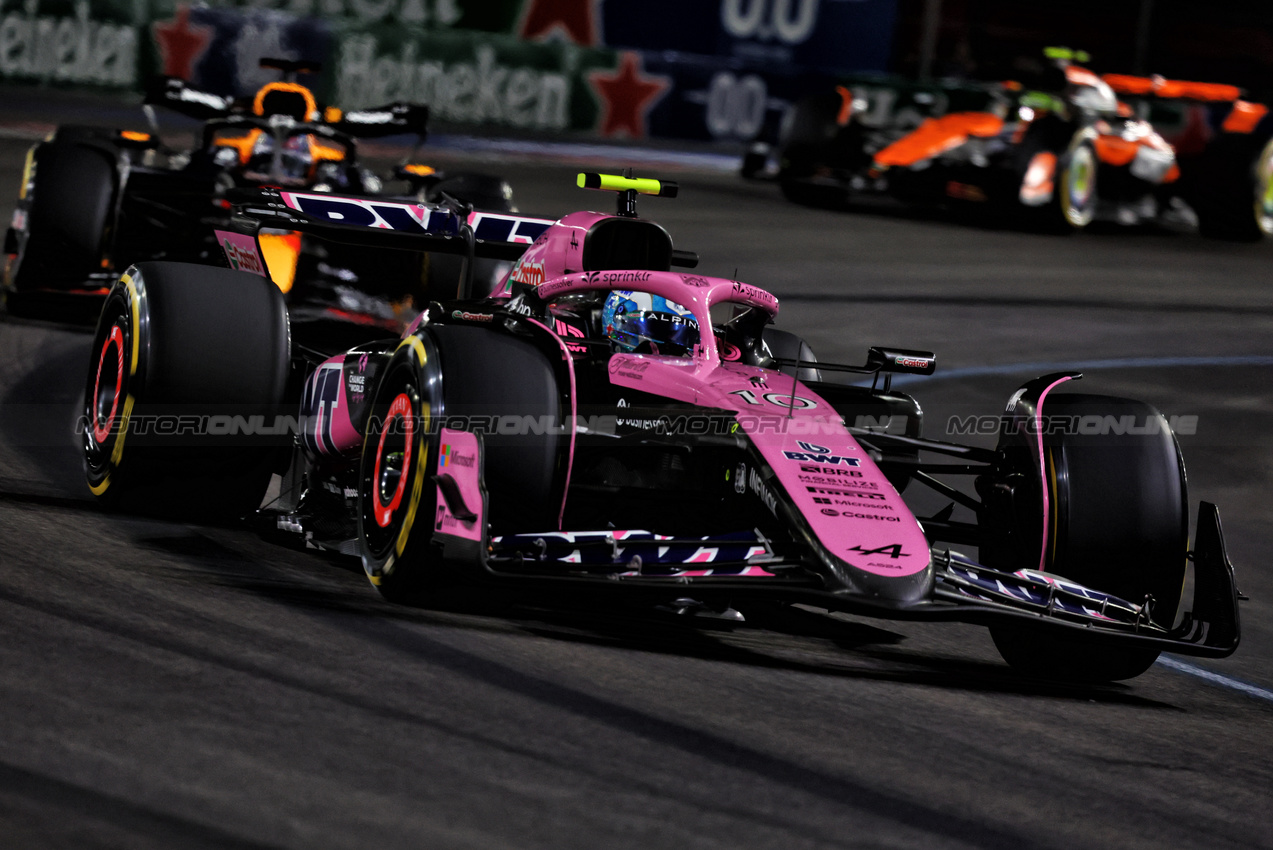 GP LAS VEGAS, Pierre Gasly (FRA) Alpine F1 Team A524.

23.11.2024. Formula 1 World Championship, Rd 22, Las Vegas Grand Prix, Las Vegas, Nevada, USA, Gara Day.

- www.xpbimages.com, EMail: requests@xpbimages.com © Copyright: Charniaux / XPB Images