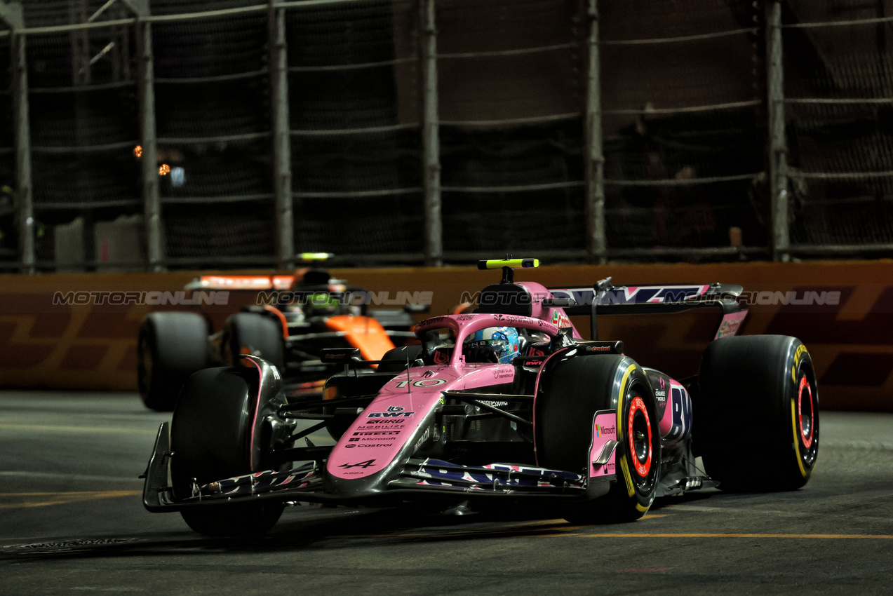 GP LAS VEGAS, Pierre Gasly (FRA) Alpine F1 Team A524.

23.11.2024. Formula 1 World Championship, Rd 22, Las Vegas Grand Prix, Las Vegas, Nevada, USA, Gara Day.

 - www.xpbimages.com, EMail: requests@xpbimages.com © Copyright: Coates / XPB Images
