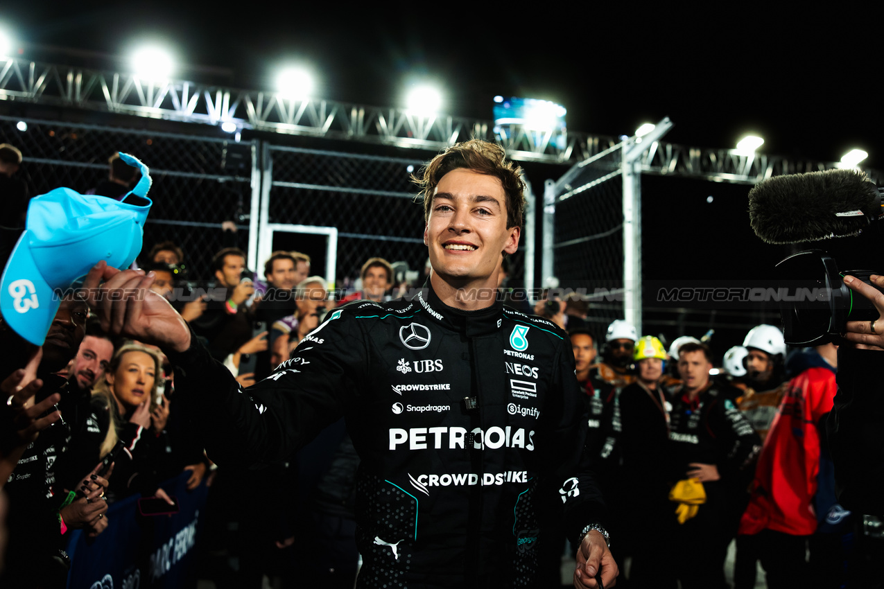 GP LAS VEGAS, Gara winner George Russell (GBR) Mercedes AMG F1 celebrates in parc ferme.

23.11.2024. Formula 1 World Championship, Rd 22, Las Vegas Grand Prix, Las Vegas, Nevada, USA, Gara Day.

- www.xpbimages.com, EMail: requests@xpbimages.com © Copyright: Bearne / XPB Images