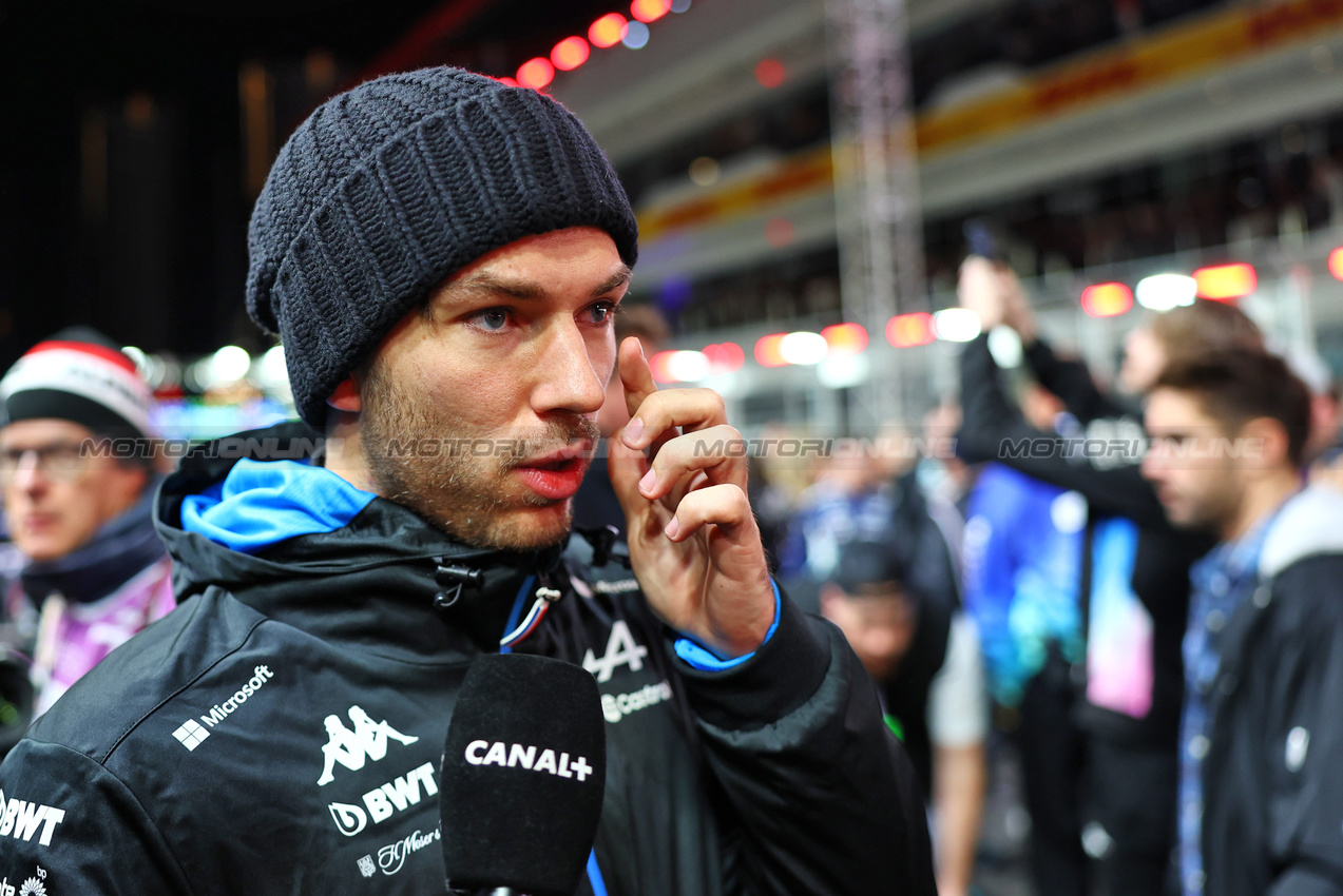 GP LAS VEGAS, Pierre Gasly (FRA) Alpine F1 Team on the grid.

23.11.2024. Formula 1 World Championship, Rd 22, Las Vegas Grand Prix, Las Vegas, Nevada, USA, Gara Day.

- www.xpbimages.com, EMail: requests@xpbimages.com © Copyright: Charniaux / XPB Images