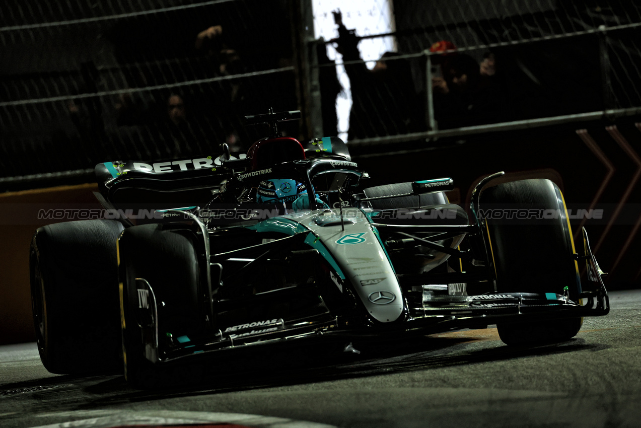 GP LAS VEGAS, George Russell (GBR) Mercedes AMG F1 W15.

23.11.2024. Formula 1 World Championship, Rd 22, Las Vegas Grand Prix, Las Vegas, Nevada, USA, Gara Day.

 - www.xpbimages.com, EMail: requests@xpbimages.com © Copyright: Coates / XPB Images