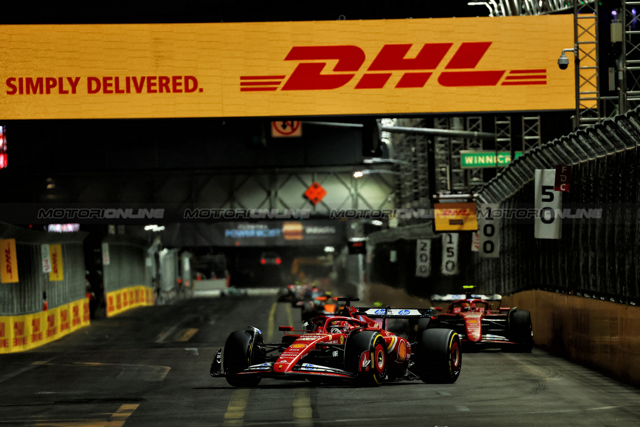 GP LAS VEGAS, Charles Leclerc (MON) Ferrari SF-24.

23.11.2024. Formula 1 World Championship, Rd 22, Las Vegas Grand Prix, Las Vegas, Nevada, USA, Gara Day.

 - www.xpbimages.com, EMail: requests@xpbimages.com © Copyright: Coates / XPB Images