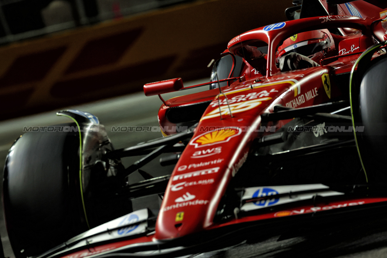 GP LAS VEGAS, Carlos Sainz Jr (ESP) Ferrari SF-24.

23.11.2024. Formula 1 World Championship, Rd 22, Las Vegas Grand Prix, Las Vegas, Nevada, USA, Gara Day.

 - www.xpbimages.com, EMail: requests@xpbimages.com © Copyright: Coates / XPB Images