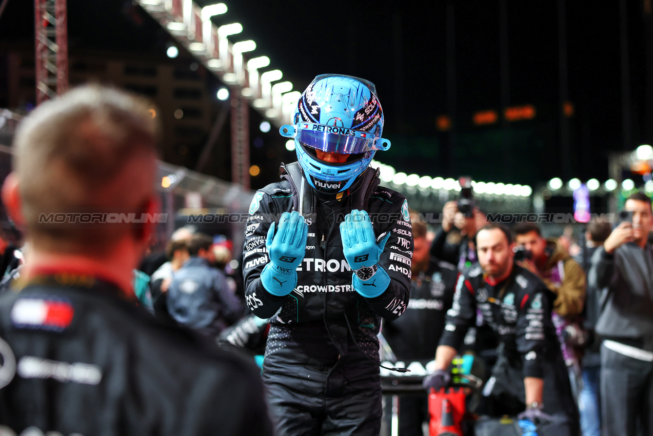 GP LAS VEGAS, George Russell (GBR) Mercedes AMG F1 W15 on the grid.

23.11.2024. Formula 1 World Championship, Rd 22, Las Vegas Grand Prix, Las Vegas, Nevada, USA, Gara Day.

- www.xpbimages.com, EMail: requests@xpbimages.com © Copyright: Charniaux / XPB Images