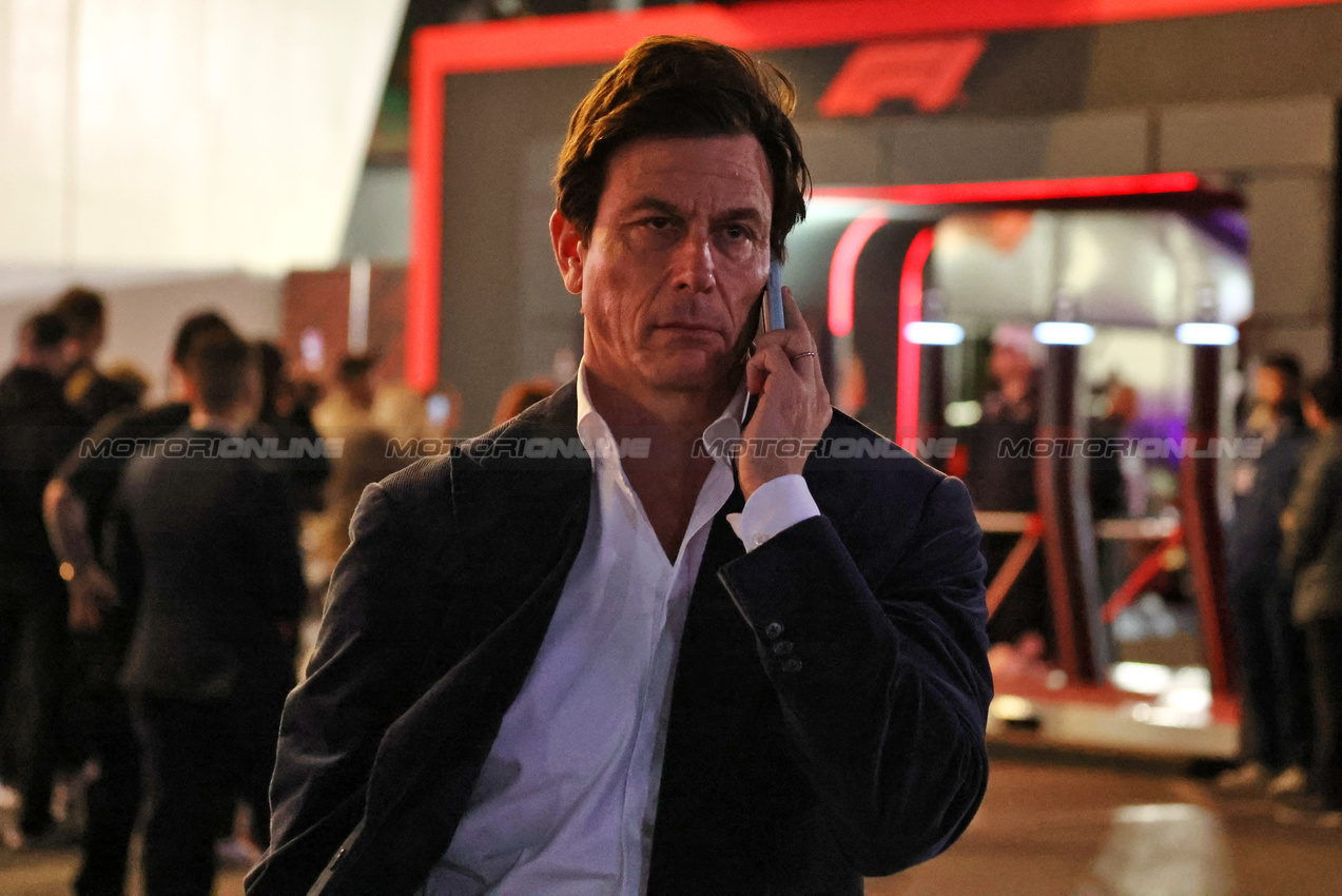 GP LAS VEGAS, Toto Wolff (GER) Mercedes AMG F1 Shareholder e Executive Director.

23.11.2024. Formula 1 World Championship, Rd 22, Las Vegas Grand Prix, Las Vegas, Nevada, USA, Gara Day.

- www.xpbimages.com, EMail: requests@xpbimages.com © Copyright: Moy / XPB Images
