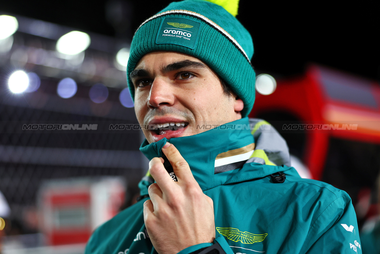 GP LAS VEGAS, Lance Stroll (CDN) Aston Martin F1 Team on the grid.

23.11.2024. Formula 1 World Championship, Rd 22, Las Vegas Grand Prix, Las Vegas, Nevada, USA, Gara Day.

- www.xpbimages.com, EMail: requests@xpbimages.com © Copyright: Charniaux / XPB Images