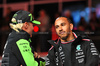 GP LAS VEGAS, (L to R): Valtteri Bottas (FIN) Sauber with Lewis Hamilton (GBR) Mercedes AMG F1 on the drivers' parade.

23.11.2024. Formula 1 World Championship, Rd 22, Las Vegas Grand Prix, Las Vegas, Nevada, USA, Gara Day.

- www.xpbimages.com, EMail: requests@xpbimages.com © Copyright: Price / XPB Images