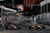 GP LAS VEGAS, Lando Norris (GBR) McLaren MCL38 e Pierre Gasly (FRA) Alpine F1 Team A524.

23.11.2024. Formula 1 World Championship, Rd 22, Las Vegas Grand Prix, Las Vegas, Nevada, USA, Gara Day.

- www.xpbimages.com, EMail: requests@xpbimages.com © Copyright: Moy / XPB Images