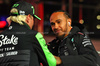 GP LAS VEGAS, (L to R): Valtteri Bottas (FIN) Sauber with Lewis Hamilton (GBR) Mercedes AMG F1 on the drivers' parade.

23.11.2024. Formula 1 World Championship, Rd 22, Las Vegas Grand Prix, Las Vegas, Nevada, USA, Gara Day.

 - www.xpbimages.com, EMail: requests@xpbimages.com © Copyright: Coates / XPB Images