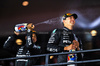 GP LAS VEGAS, (L to R): Lewis Hamilton (GBR) Mercedes AMG F1 celebrates his second position on the podium with team mate e vincitore George Russell (GBR) Mercedes AMG F1.

23.11.2024. Formula 1 World Championship, Rd 22, Las Vegas Grand Prix, Las Vegas, Nevada, USA, Gara Day.

- www.xpbimages.com, EMail: requests@xpbimages.com © Copyright: Price / XPB Images