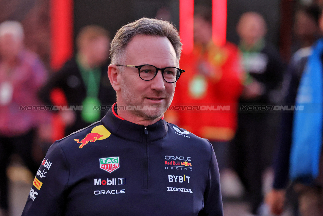 GP LAS VEGAS, Christian Horner (GBR) Red Bull Racing Team Principal.

22.11.2024. Formula 1 World Championship, Rd 22, Las Vegas Grand Prix, Las Vegas, Nevada, USA, Qualifiche Day.

- www.xpbimages.com, EMail: requests@xpbimages.com © Copyright: Moy / XPB Images