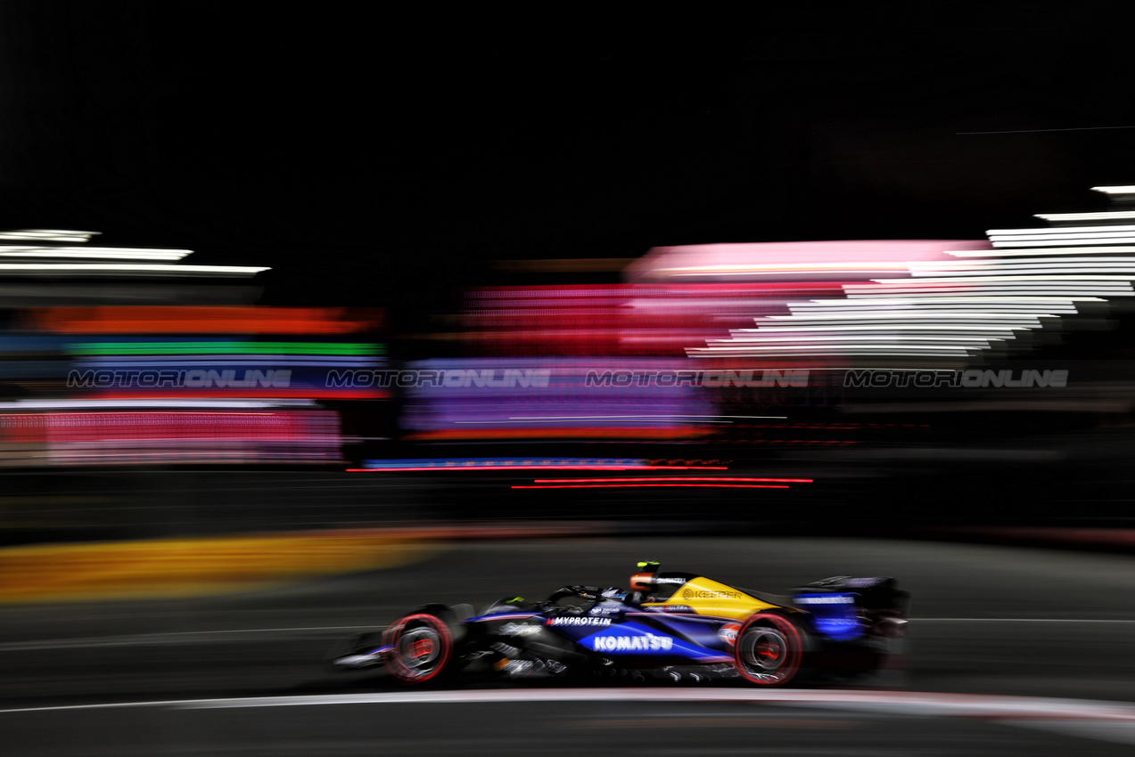 GP LAS VEGAS, Franco Colapinto (ARG) Williams Racing FW46.

22.11.2024. Formula 1 World Championship, Rd 22, Las Vegas Grand Prix, Las Vegas, Nevada, USA, Qualifiche Day.

- www.xpbimages.com, EMail: requests@xpbimages.com © Copyright: Charniaux / XPB Images