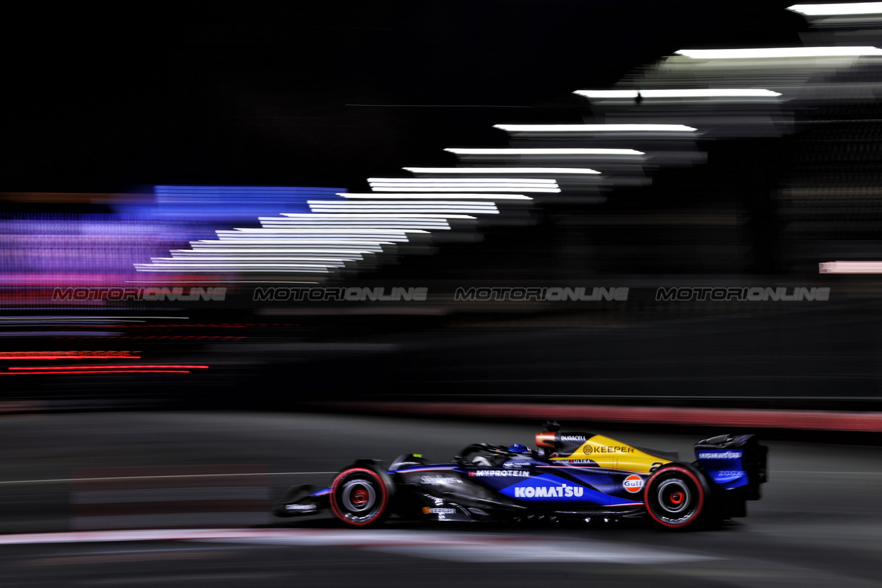 GP LAS VEGAS, Alexander Albon (THA) Williams Racing FW46.

22.11.2024. Formula 1 World Championship, Rd 22, Las Vegas Grand Prix, Las Vegas, Nevada, USA, Qualifiche Day.

- www.xpbimages.com, EMail: requests@xpbimages.com © Copyright: Charniaux / XPB Images
